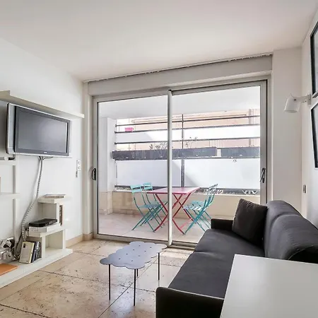 Apartment Ozanam - T2 With Terrace - 4 *