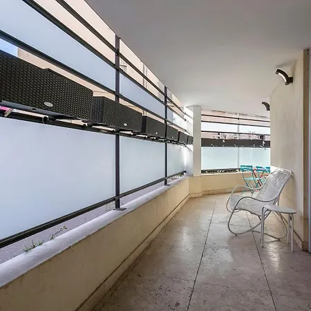 Ozanam - T2 With Terrace - 4 Apartment