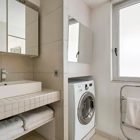 Ozanam - T2 With Terrace - 4 *